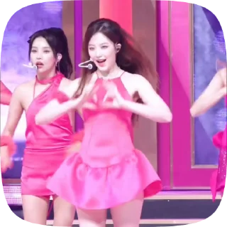 Sticker from °Shuhua від @rollixsy° //