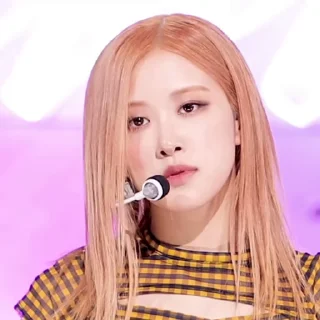 🌟 emoji [💘] ROSÉ @helpfromyunaoo Telegram sticker 7 of 14