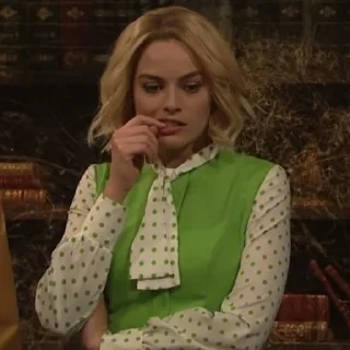 Sticker from MARGOT ROBBIE | @DARKNESSBODY