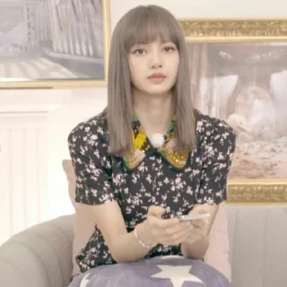 🥂 emoji ༊ʟɪsᴀꫂ̽ @Blackpink_stickerr4 ༄ Telegram sticker 12 of 65