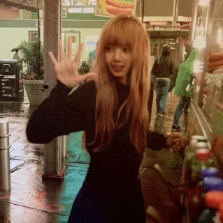 👋 emoji ༊ʟɪsᴀ♡ྀུ྇️ @Blackpink_stickerr4  Telegram sticker 23 of 50