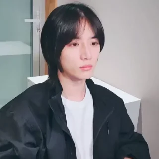 Sticker from ,, beomgyu : @xordinarysticker .