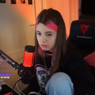 🥤 emoji @sickliy 66 > Telegram sticker 14 of 31
