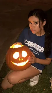 🖕 emoji jenna ortega by @suhaylllll Telegram sticker 18 of 26