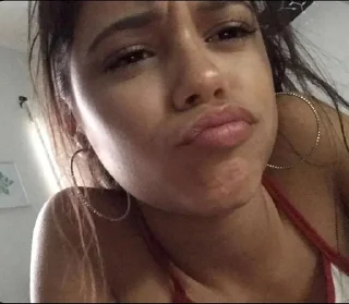 😚 emoji jenna ortega by @suhaylllll Telegram sticker 7 of 26