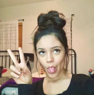 ✌️ emoji jenna ortega by @suhaylllll Telegram sticker 5 of 26