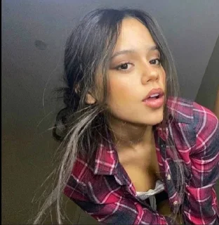 🥰 emoji jenna ortega by @suhaylllll Telegram sticker 6 of 26