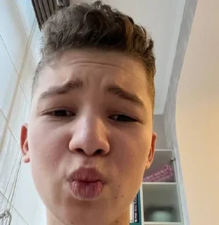 😙 emoji 7-б Telegram sticker 23 of 56
