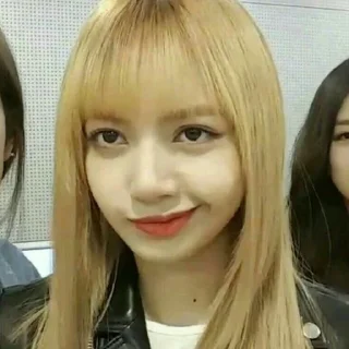 😏 emoji ༊ʟɪsᴀ♡ྀུ྇️ @Blackpink_stickerr4  Telegram sticker 7 of 50