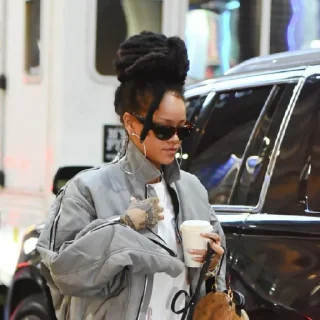 ⚓️ emoji Rihanna | @Berly Telegram sticker 9 of 90