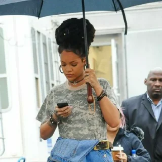 ⚓️ emoji Rihanna | @Berly Telegram sticker 20 of 90