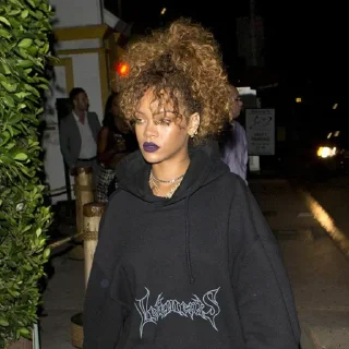 Sticker from Rihanna | @Berly