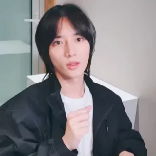 Sticker from ,, beomgyu : @xordinarysticker .