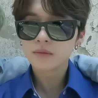 Sticker from 🌪› 𝗆𝗂𝗇𝗁𝗈 - @amphibiastickers