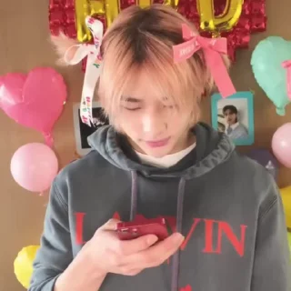 Sticker from ★ HYUNJIN ! ?  @lolitixx