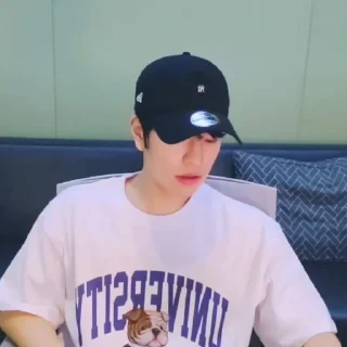 Sticker from @seungkz seungmin