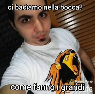 😘 emoji pacchetto pazzo di Paride Telegram sticker 11 of 33