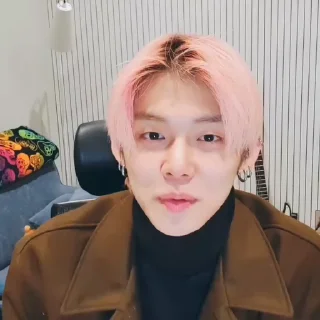 Sticker from ˓˓ Yeonjun , @TXTPackss .