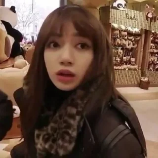 😨 emoji ༊ʟɪsᴀ♡ྀུ྇️ @Blackpink_stickerr4  Telegram sticker 20 of 50