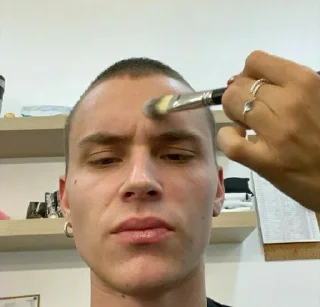 ☹️ emoji Арон Пипер икона Telegram sticker 21 of 22