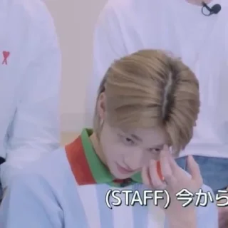 🍉 emoji 𝗕𝗹𝘂𝗲𝗵𝘆𝘂𝗻𝗹𝗶𝘅@skzgif1 Telegram sticker 9 of 30