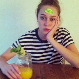 🚬 emoji Alycia Debnam-Carey @remtvd Telegram sticker 12 of 19