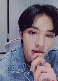 🤔 emoji skz 🍥    ,   @wxfjsh ( @editbalter ) Telegram sticker 23 of 50