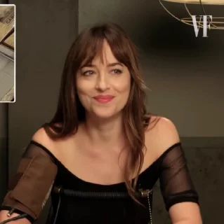 🤍 emoji DAKOTA JOHNSON Telegram sticker 15 of 19