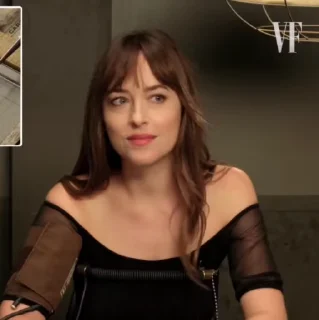🤍 emoji DAKOTA JOHNSON Telegram sticker 16 of 19
