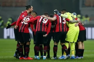 👥 emoji ⚽️ 7   AC Milan     @earthsgold Telegram sticker 12 of 68