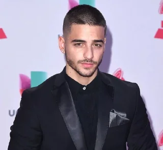🎤 emoji Maluma @mohsenz_sh Telegram sticker 19 of 20