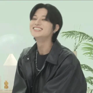 🛵 emoji Wooyoung|@AteezFun Telegram sticker 17 of 61