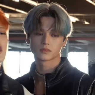🛵 emoji Wooyoung|@AteezFun Telegram sticker 21 of 61