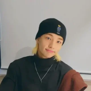💛 emoji HyunChan @skzstickers Telegram sticker 22 of 69
