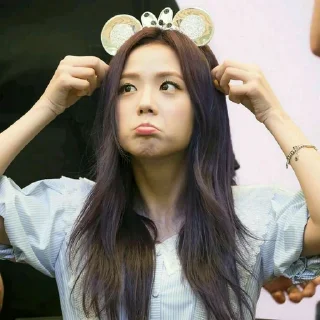 ☹️ emoji ¥^ Jisoo ^¥ [ @blackpink_stickerr4 ] Telegram sticker 7 of 60