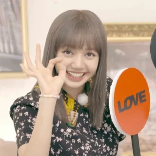 Sticker from ༊ʟɪsᴀꫂ̽ @Blackpink_stickerr4 ༄