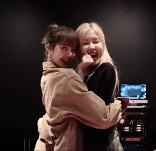 👩‍❤️‍👩 emoji -^CHAELISA^- * @blackpink_sticker * Telegram sticker 23 of 36