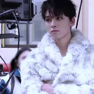 🐻‍❄️ emoji ♡  ｖｅｒｎｏｎ ♡ by @helpbykeka Telegram sticker 20 of 29