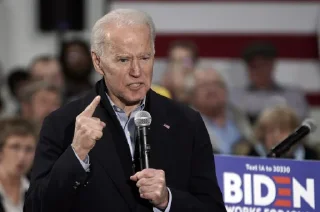 👑 emoji Joe Biden Telegram sticker 13 of 32
