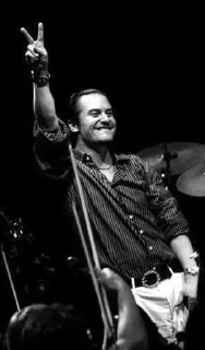 ✌️ emoji Mike Patton Telegram sticker 21 of 35