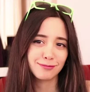 😊 emoji Mia Plays 2 @MiaPlays @ElOlive Telegram sticker 23 of 120
