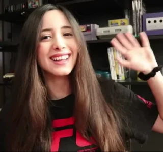 👋 emoji Mia Plays 2 @MiaPlays @ElOlive Telegram sticker 7 of 120