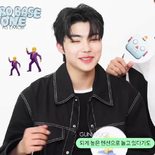 ❤️‍🩹 emoji ZB1 ELLE KOREA @MNETDNO Telegram sticker 22 of 45