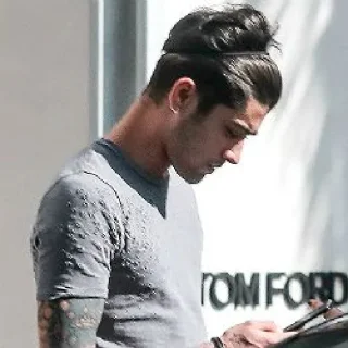 ⚙ emoji - Zayn Malik | @BloodyCherry ⚙ Telegram sticker 8 of 120