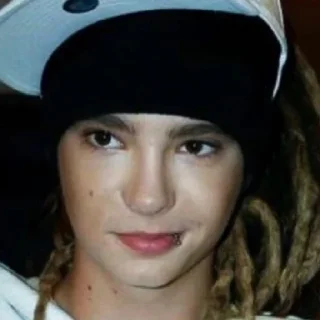 😏 emoji Tom Kaulitz ❣️ Telegram sticker 15 of 48