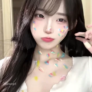 👅 emoji @toptg2 表情包大全-动态美女 Telegram sticker 4 of 43