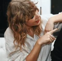 🌸 emoji 【Taylor Swift】 Telegram sticker 19 of 105