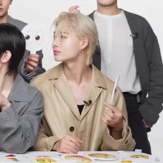 Sticker from baby puma﹐@hy1pe