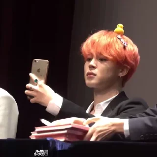 🧁 emoji pinky jimin   ˑ ♡ ֗   @tyrns . Telegram sticker 9 of 30