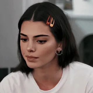 😐 emoji 'Kendall Jenner | @iStickerLand, Telegram sticker 23 of 91